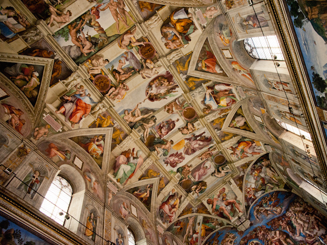 Private Experience: Secrets of the Vatican photo 2