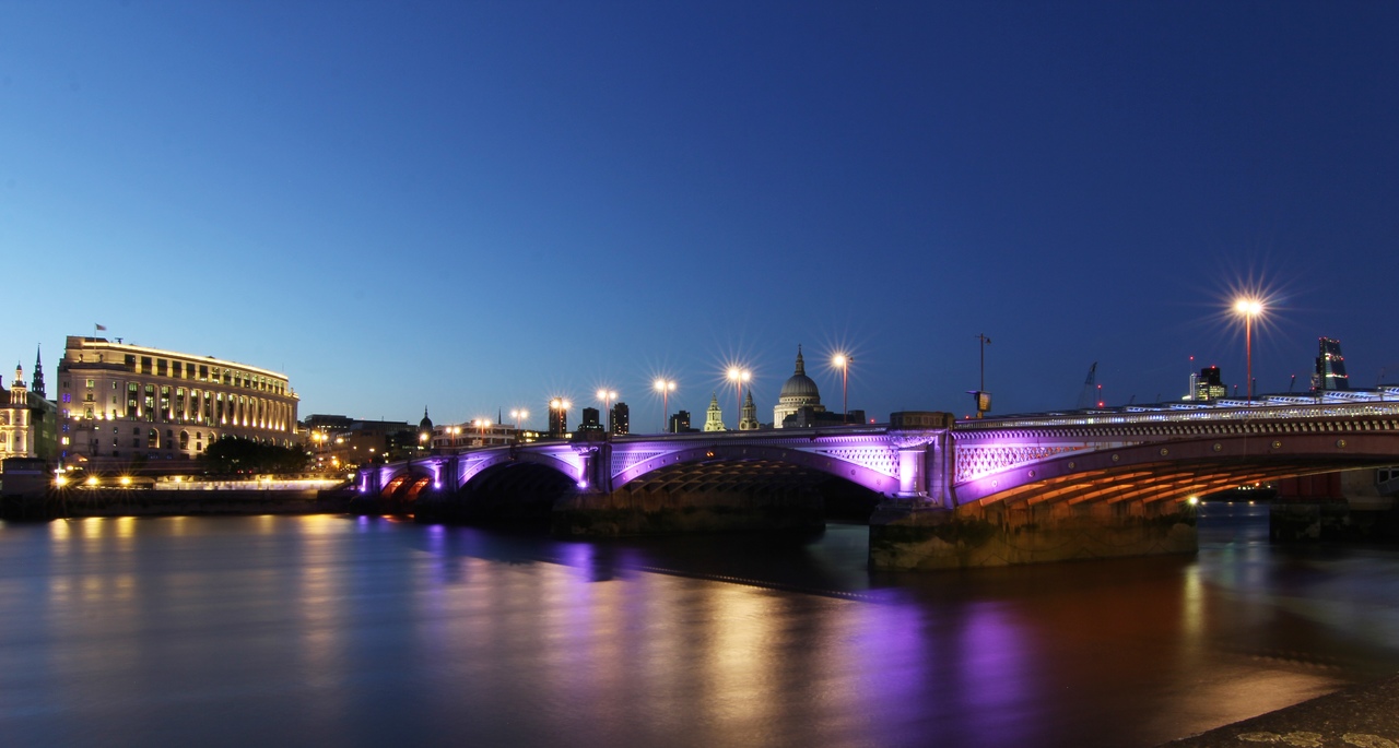 Threadneedles' Money, Power, and Scandal in the City of London photo 4