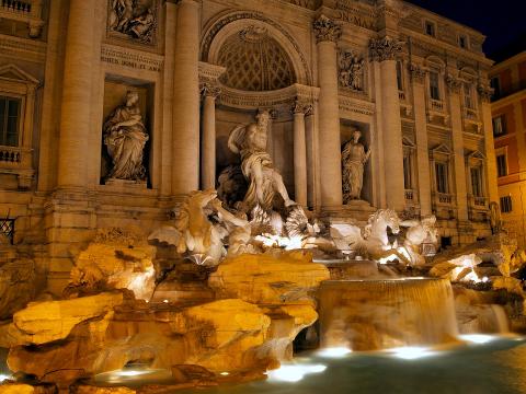The Heart Of Rome at Night Private : Pantheon, Trevi Fountain and Spanish Steps