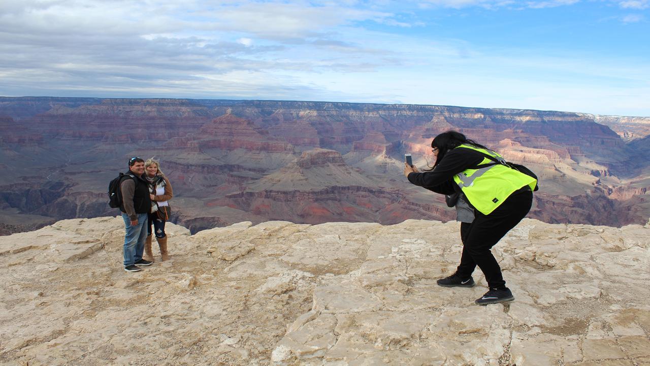GC - South Rim Bus photo 3