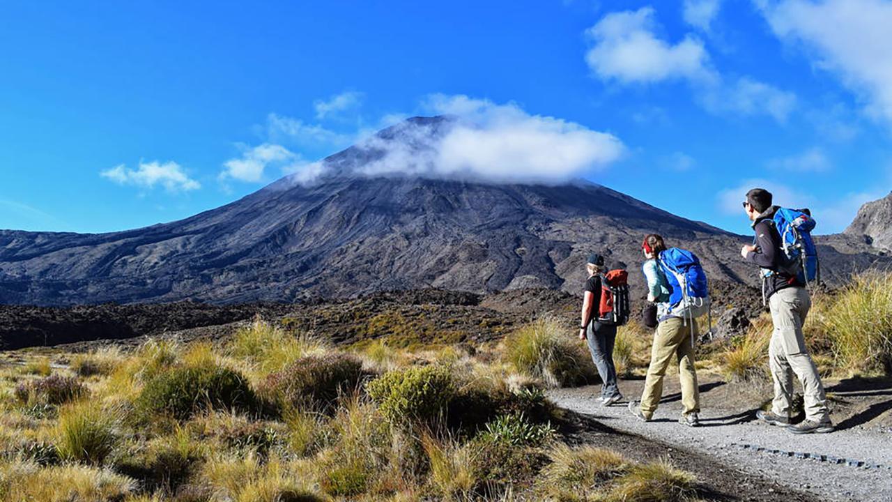 Premium Tongariro Crossing Guided Group Walk Adrift Tongariro