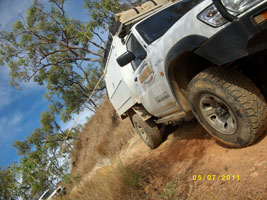 SISODRV302A Mackay - Drive and Recover 4WD Vehicle