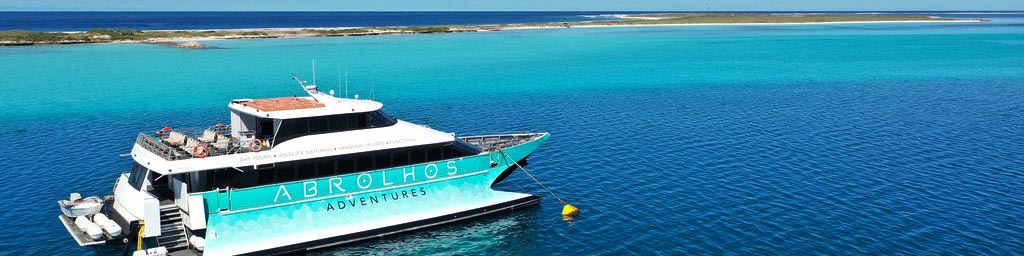 abrolhos islands tours