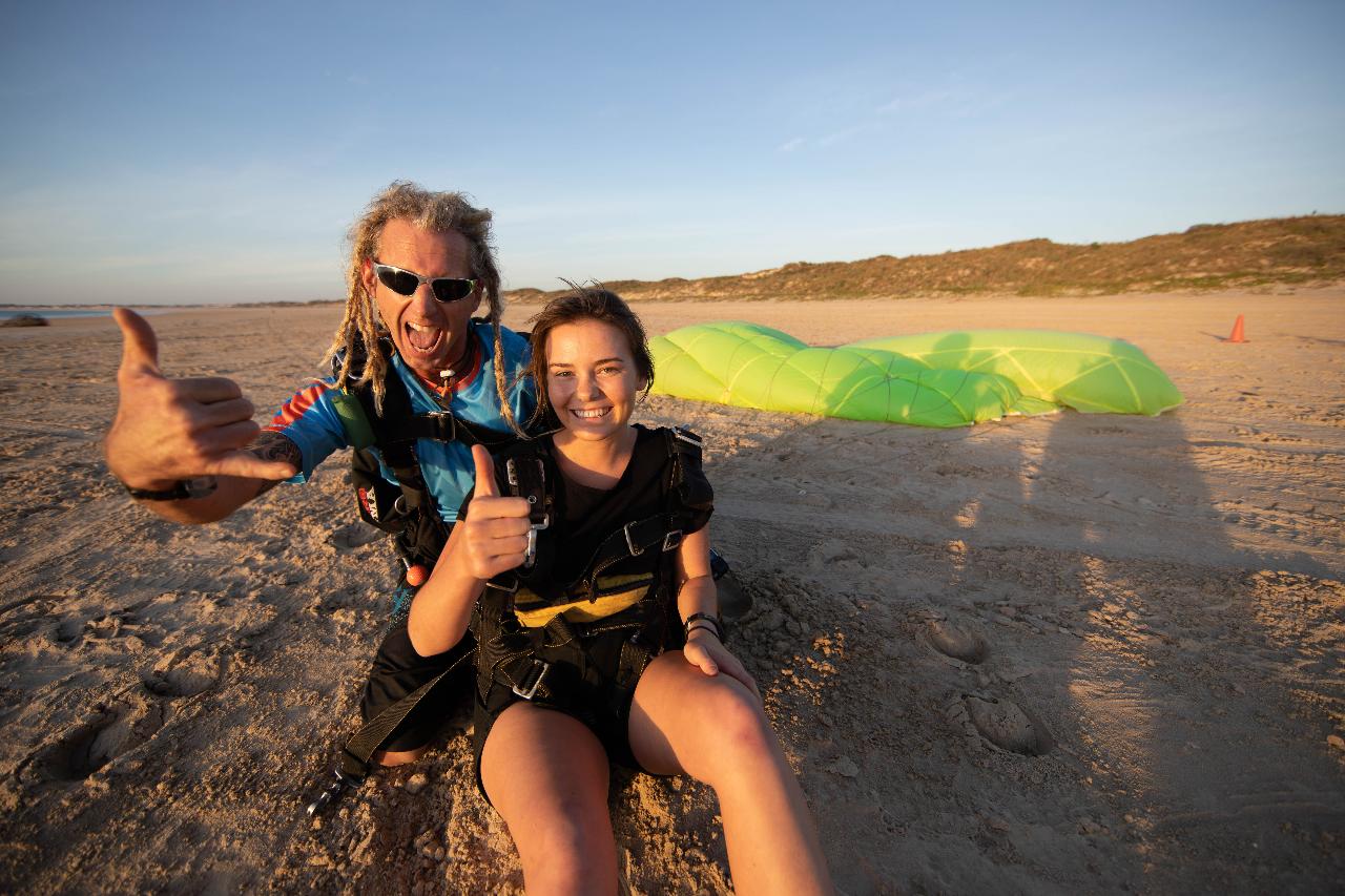 8,000ft Cable Beach Broome Tandem Skydive