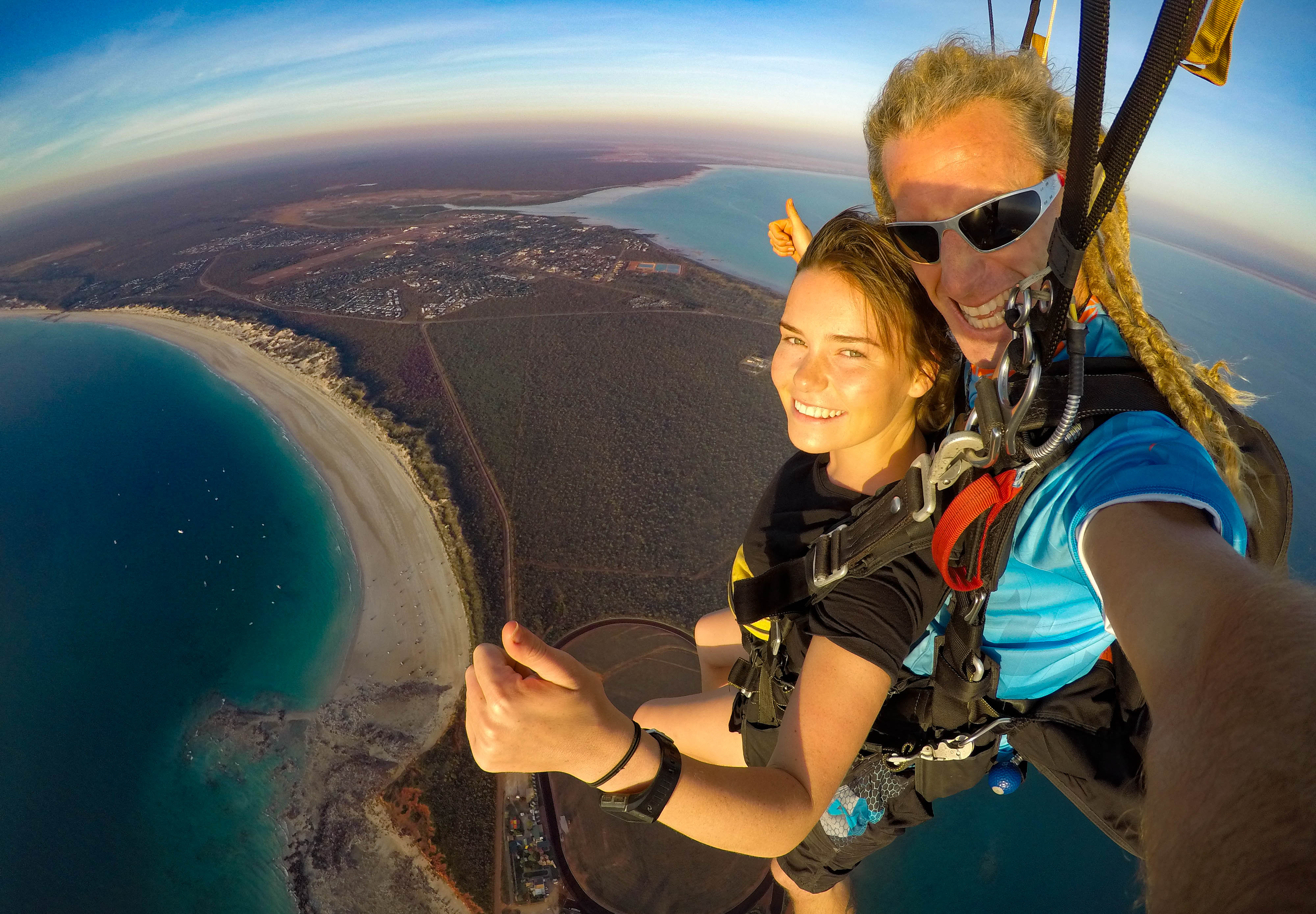 10,000ft Cable Beach Broome Tandem Skydive