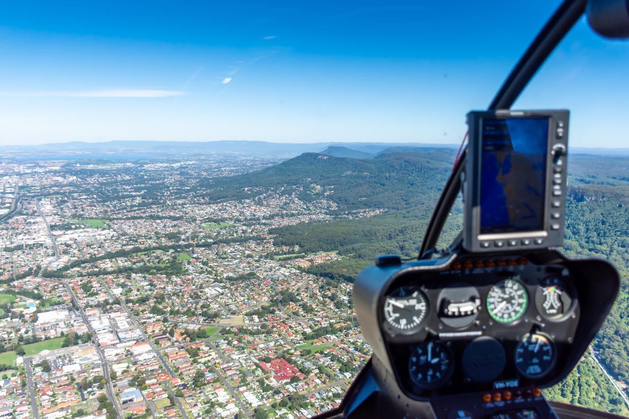 ZAGT - 15 Minute Wollongong Local Scenic Flight for Two