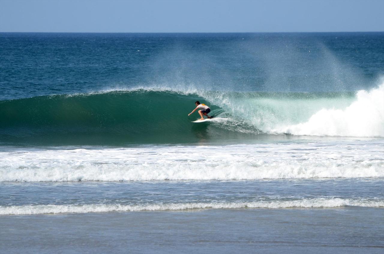 Nicaraguan Surf Vacation ITA GLOBAL Reservations