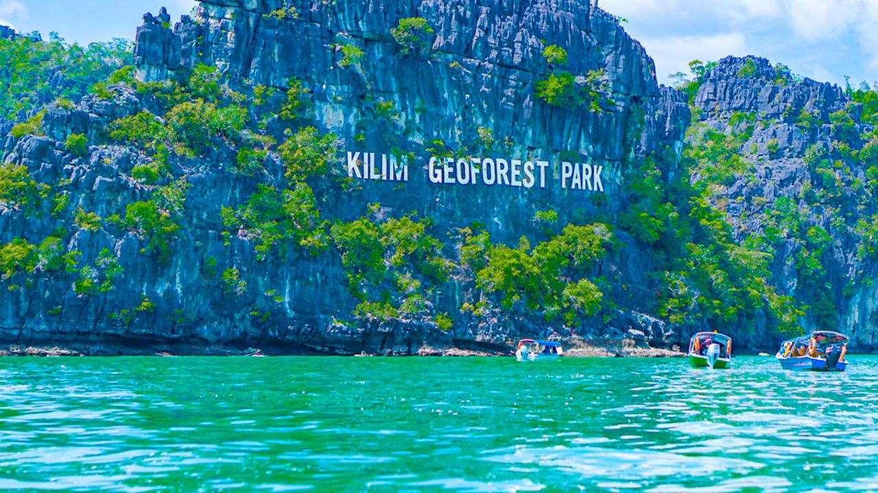 Private Unesco Geopark Mangrove Cruise