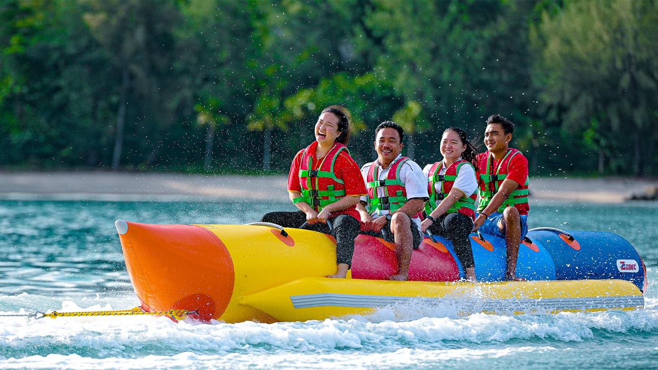 Langkawi Banana Boat Ride at Paradise 101