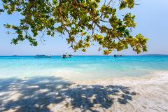 Private Premium Four Islands by Speedboat