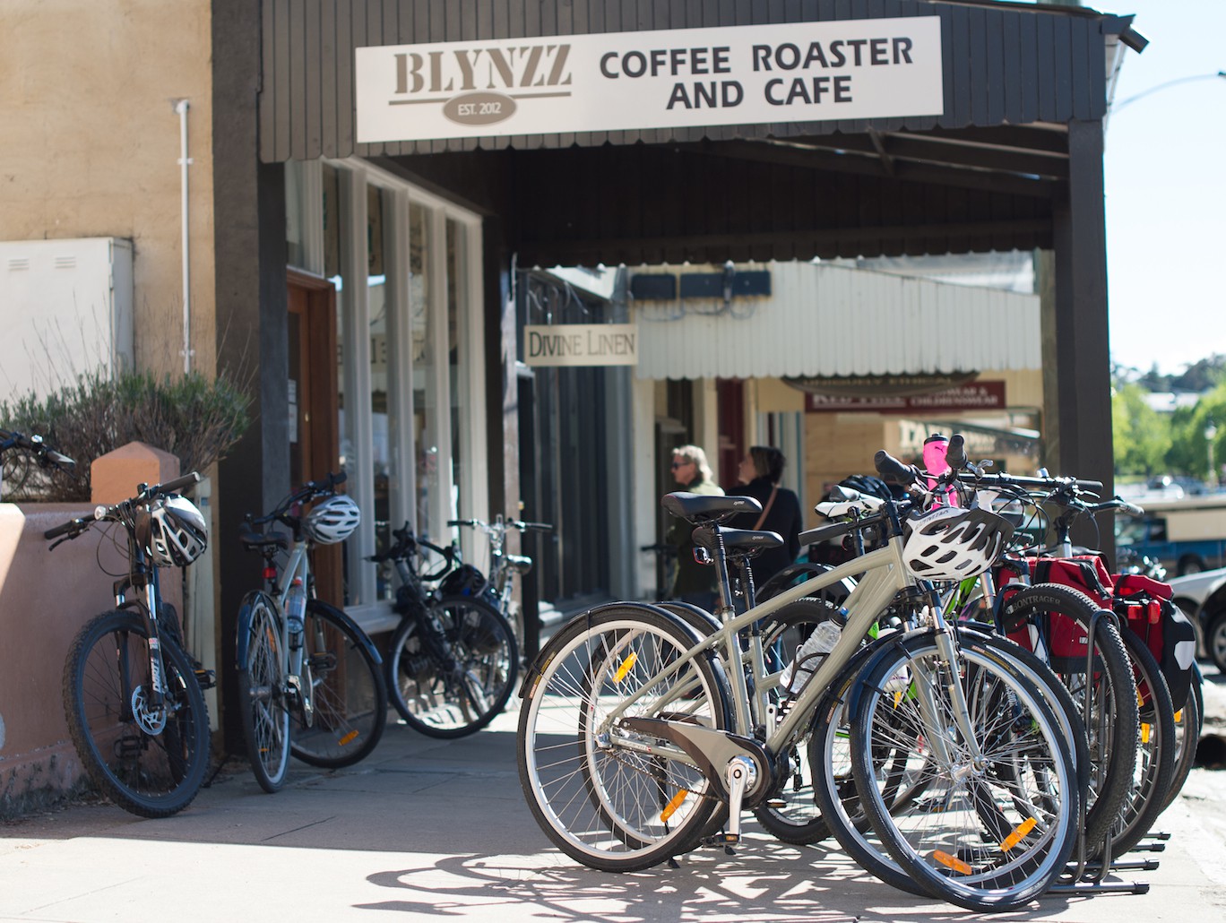 Tour de North East Victoria - Active Luxury (Guided)