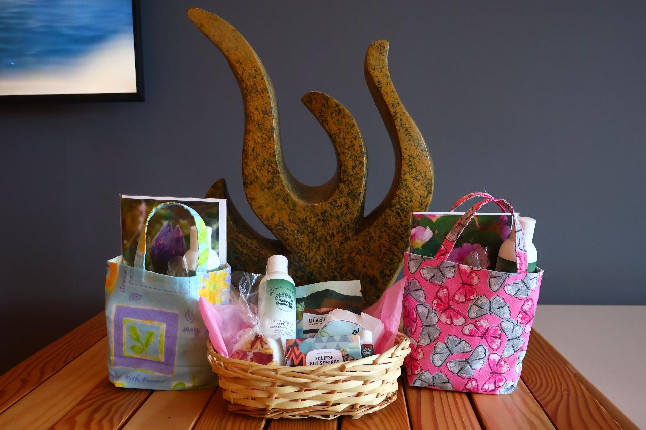 Mother's Day Gift Bag (Only 3 left)