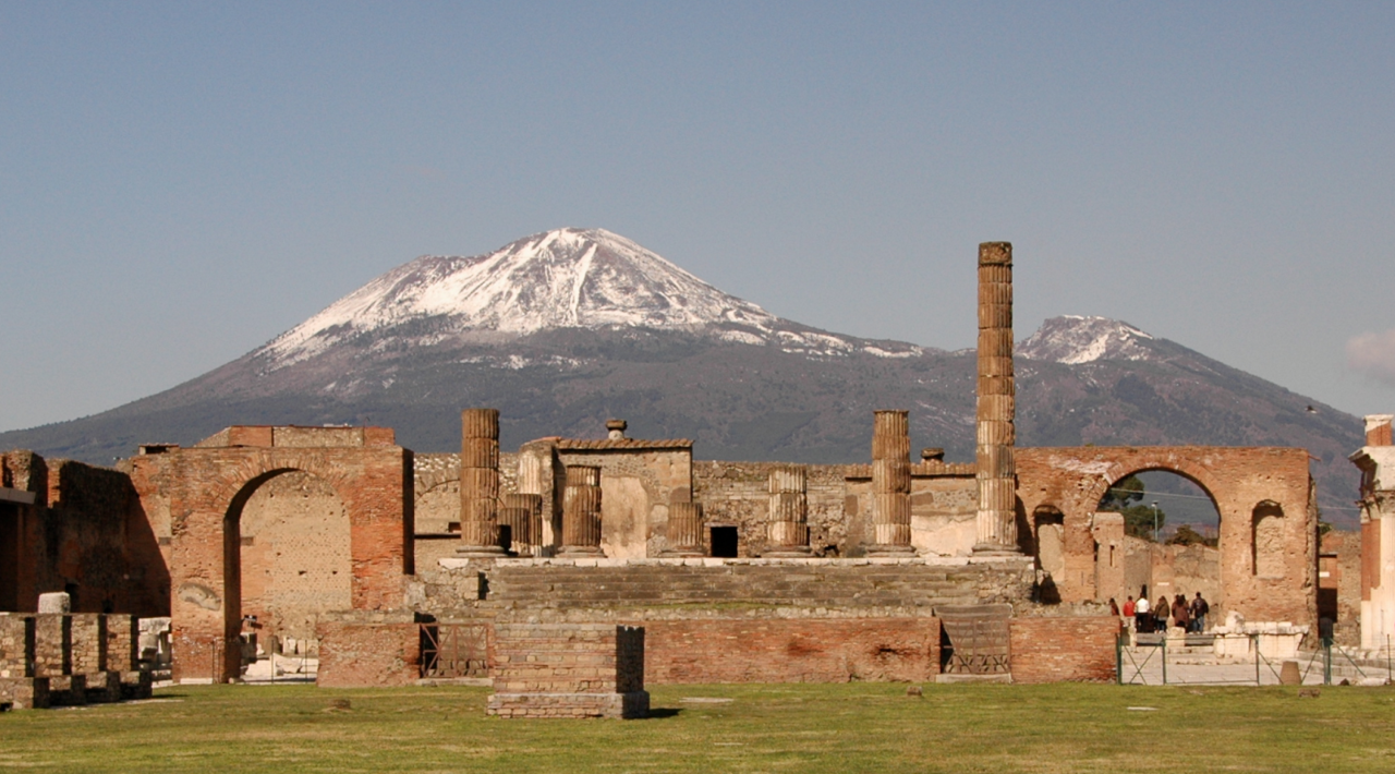 Private Guided Tour of Pompeii from Naples with Skip the Line Entrances