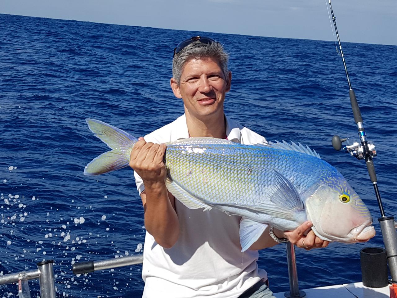 Z Perth Deep Sea Fishing Blue Juice Charters Reservations