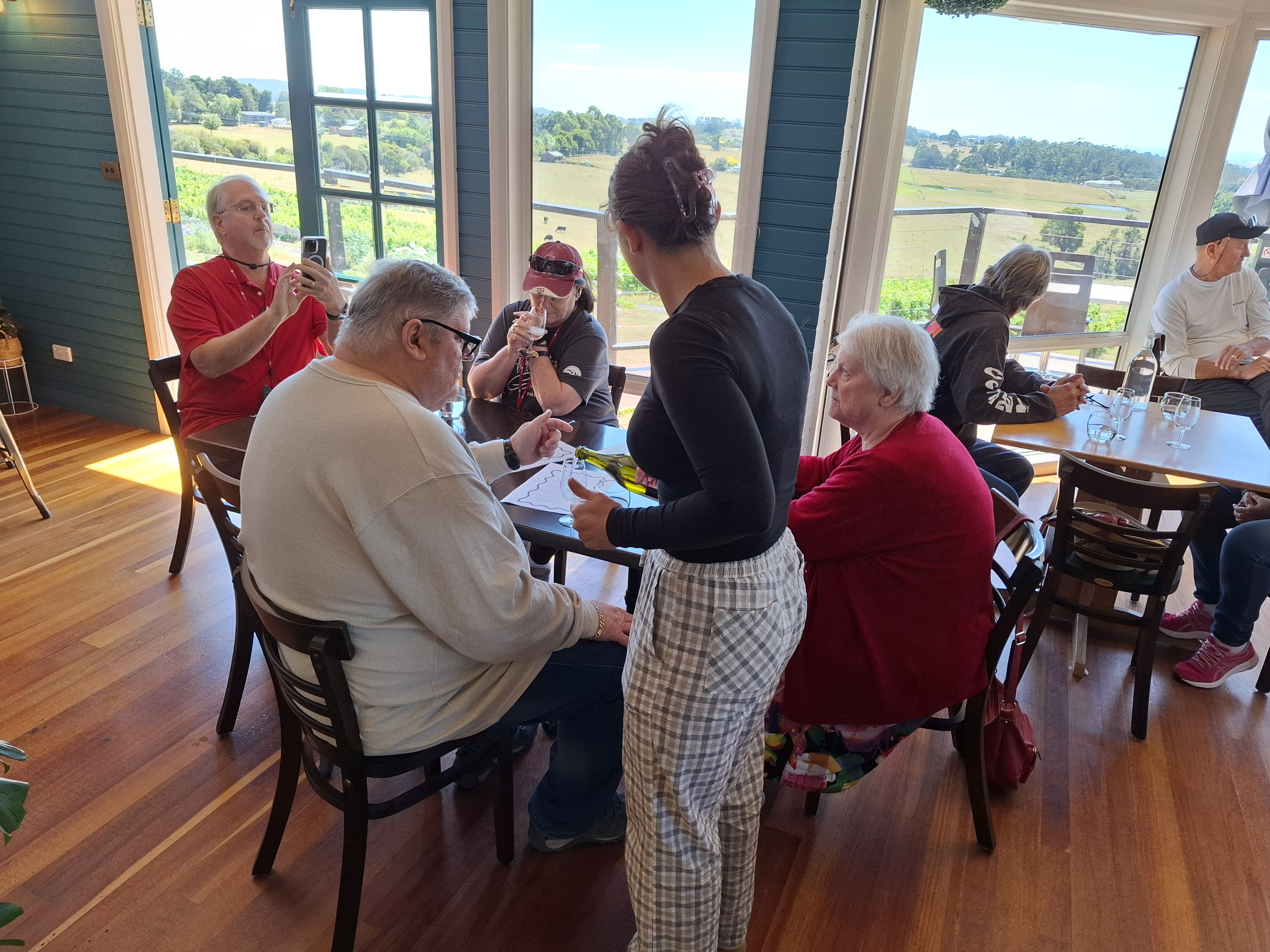 Burnie Shore Excursion: Tasting Trail Tour