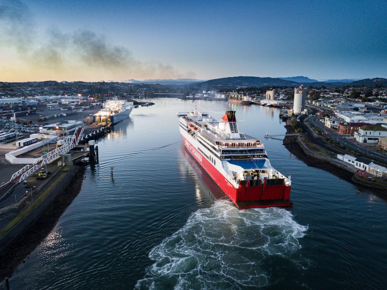 Tasmania Weekend Escape