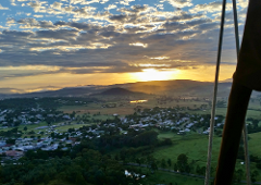 1a. Greater Brisbane Scenic Hot Air Balloon Flight Package - 1 Hour Flight & Breakfast Experience