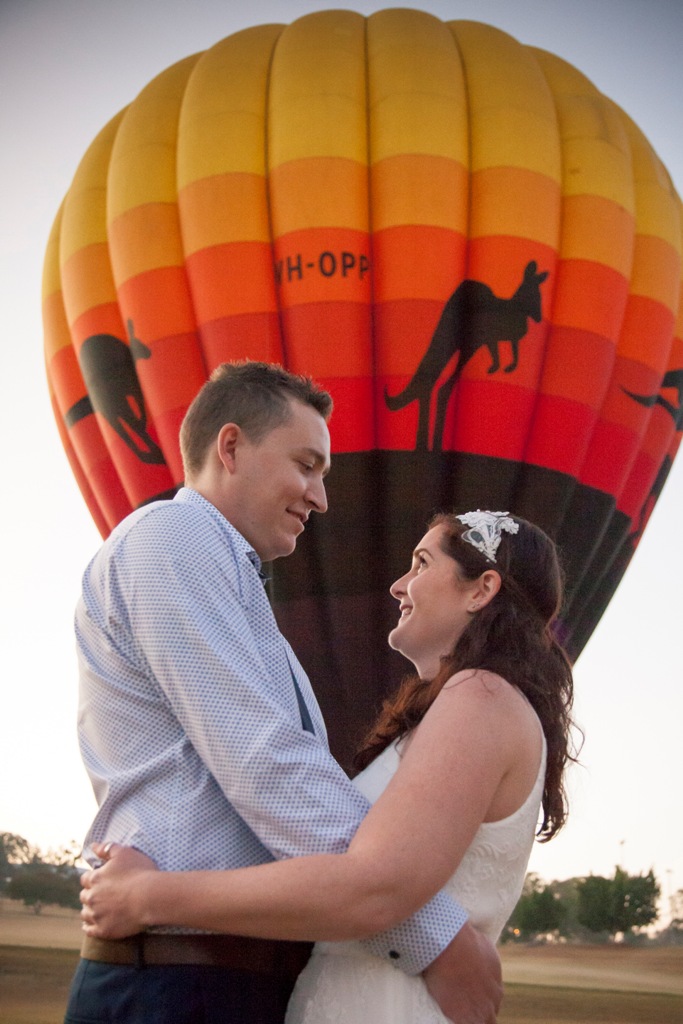 8. WEDDINGS WITH FLOATING IMAGES HOT AIR BALLOON FLIGHTS