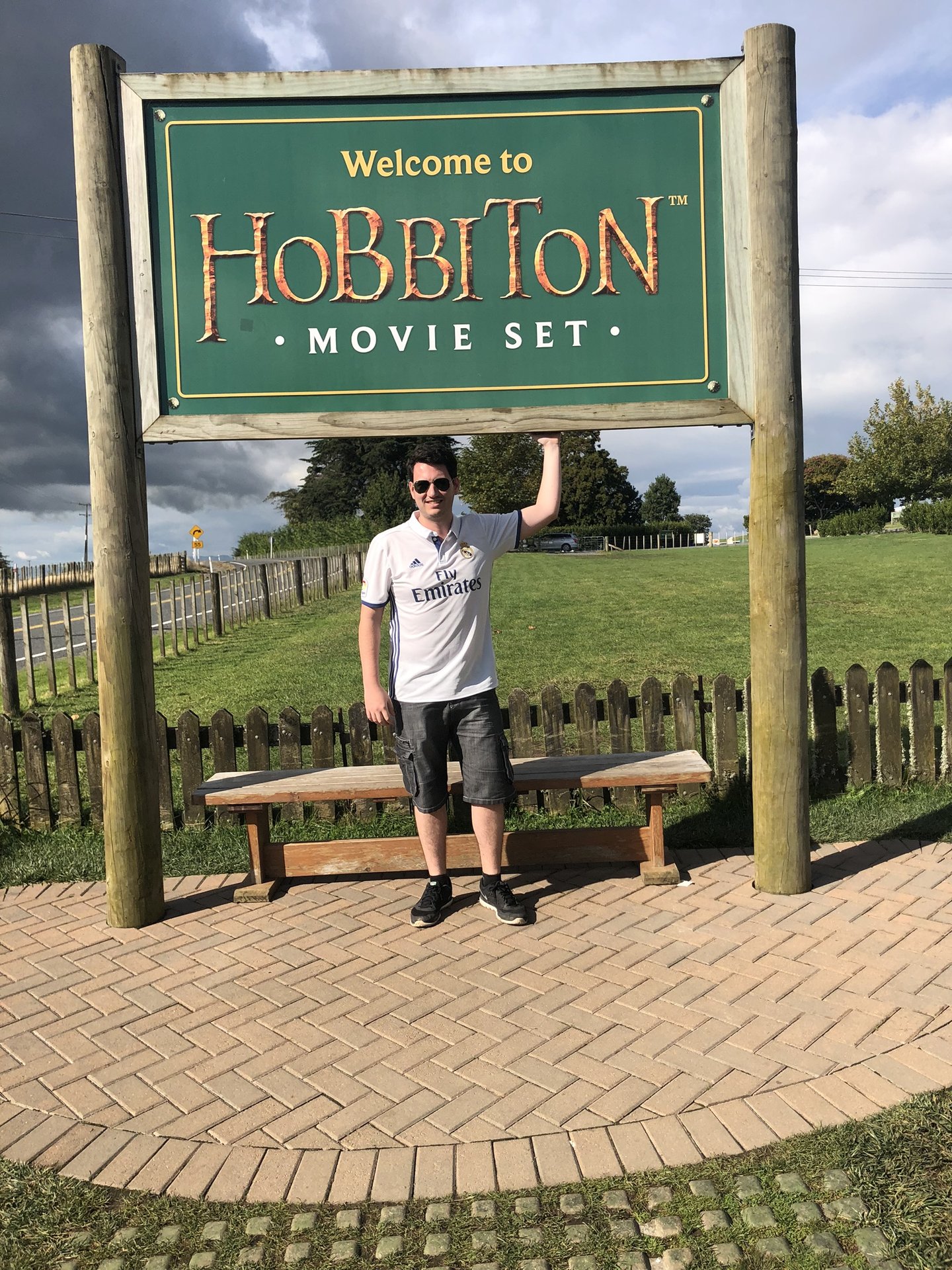 12-Day Wanderer Tour from Christchurch: Delicious Marlborough Wine Tasting | Rare Bird Species at Zealandia | Hobbiton Movie Set | **Small groups** **Passionate Kiwi guides**