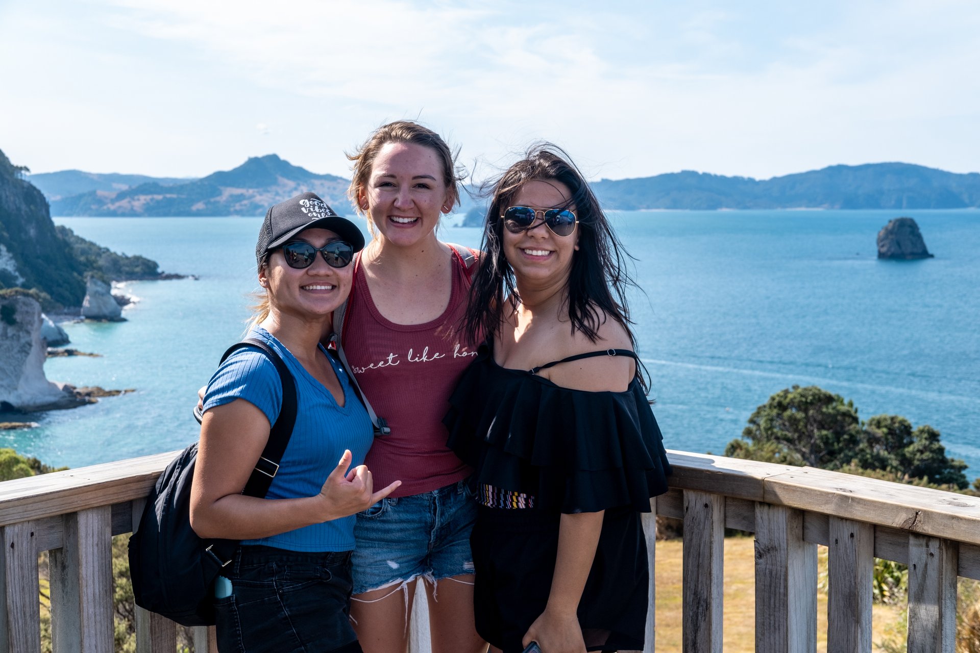 20-Day New Zealand Uncovered Tour from Auckland: An Unmissable Māori Cultural Experience and Hāngi | Rare Bird Species at Zealandia | Hobbiton Movie Set |