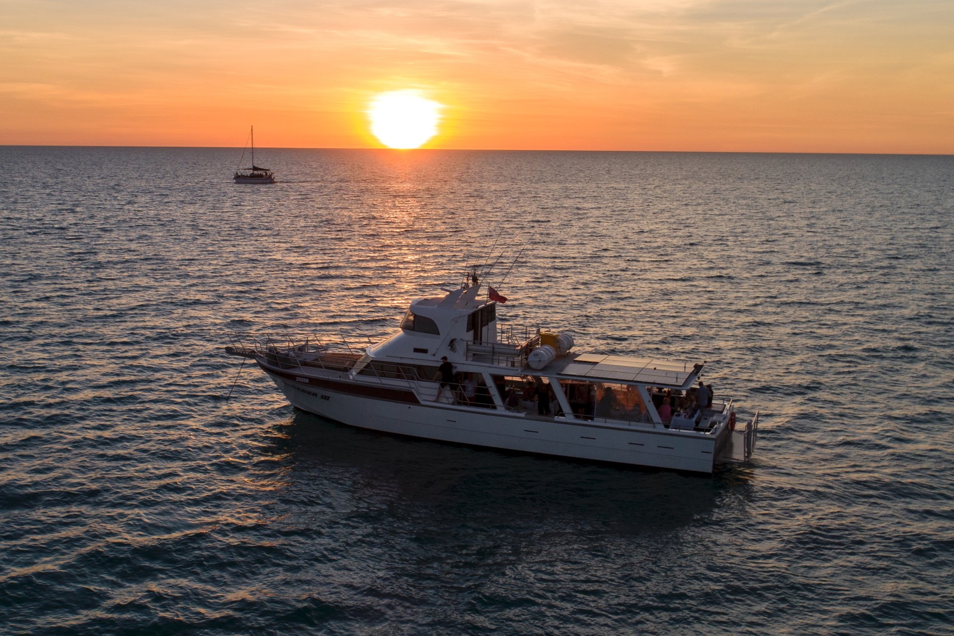 sunset catamaran cruise broome