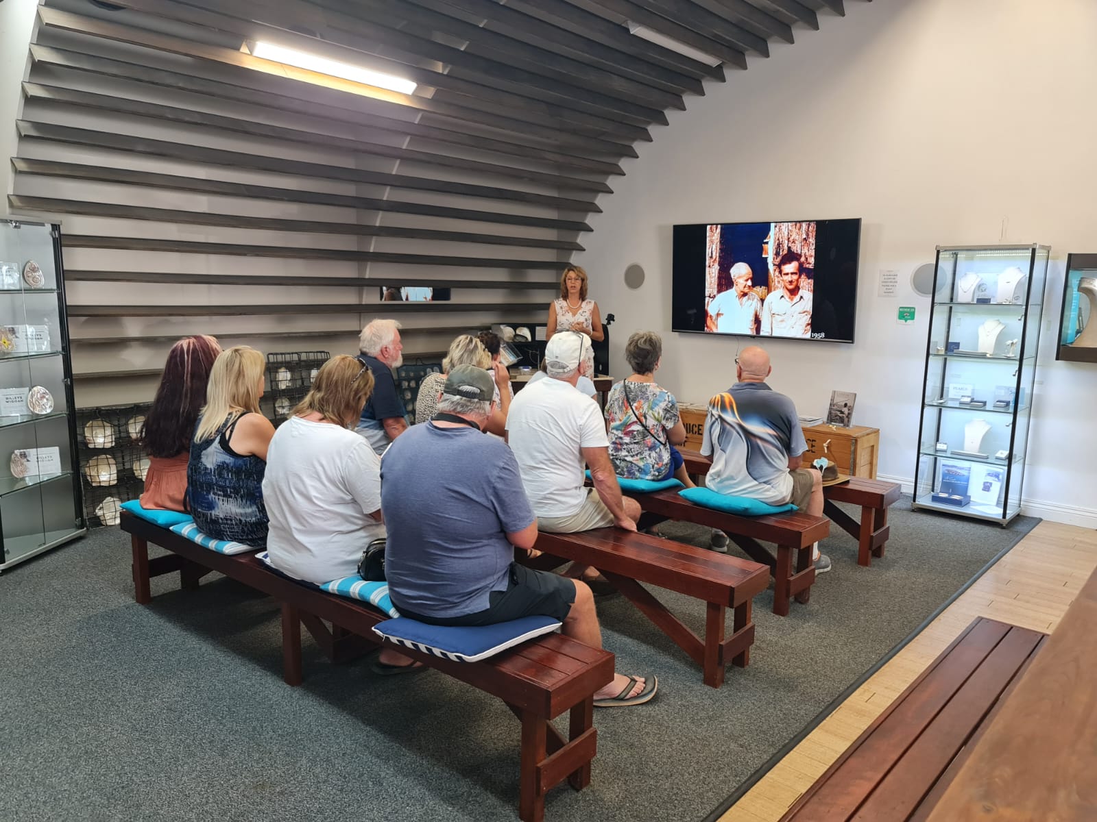 Broome Sunset, Seafood & Pearling Cruise