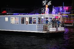 Z*ARCHIVED* Christmas Lights Cruise - Rebecca Sue