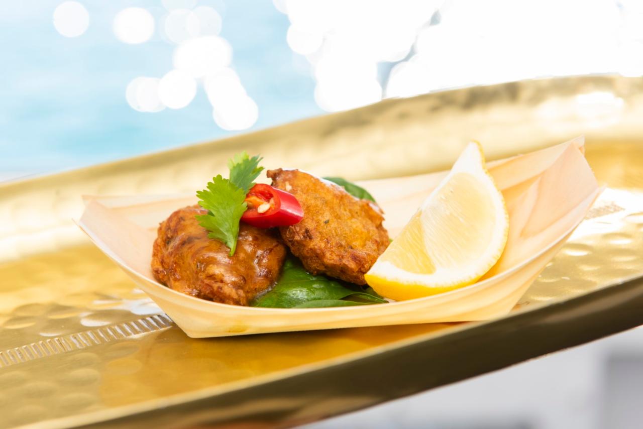 FullDay Package Luxe Island Seafood Cruise & Ferry Transfers from