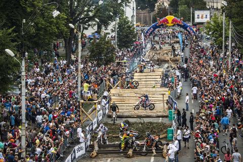 Red Bull Romaniacs Tour