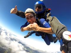 13,000ft Skydive