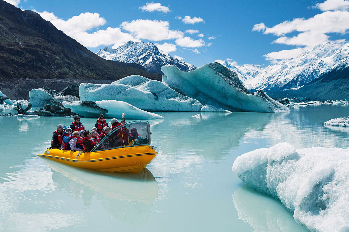 Mt. Cook Fly, Tasman Glacier Explorers