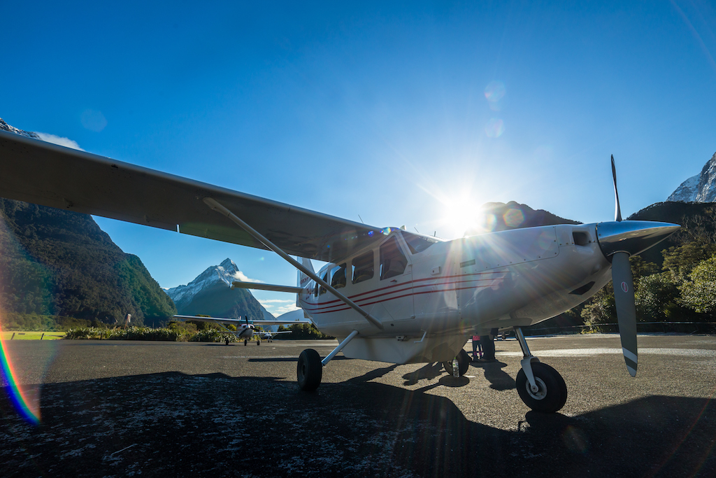 Summer 18/19: Milford Sound and Glaciers: Fly/Cruise/Fly 8:00am