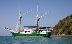 Explore n' Chill Cruise for 4 Days  visiting Phi Phi, Krabi and Koh Hong Krabi