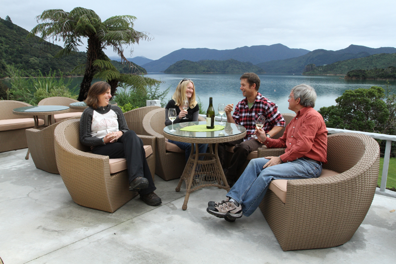 5 Day Standard Independent Walk - Furneaux Lodge, Mahana Lodge & 2 nights at Portage Hotel