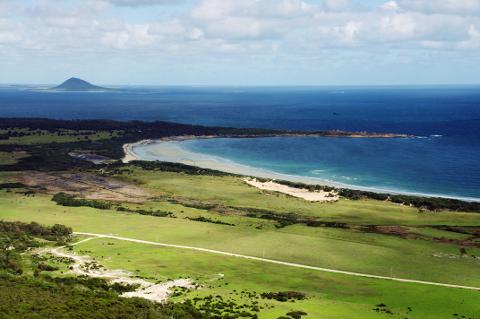 Flinders Island Walking Adventure Tasmania Australia