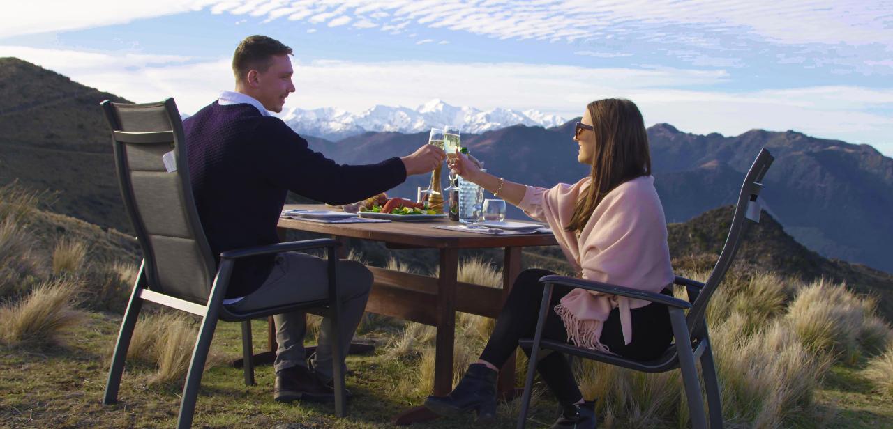 Kaikōura Whale Watching & Heli Gourmet experience