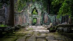  2-Day private tour discover Angkor Wat and Beng Mealea temple 
