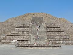  Teotihuacan Food: Local Cuisine Workshop and Pyramids Tour (Small-Group/ 8h)