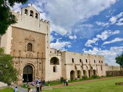 Teotihuacan Pinata Experience Tour ( Pyramids & Acolman / Private / 8h)