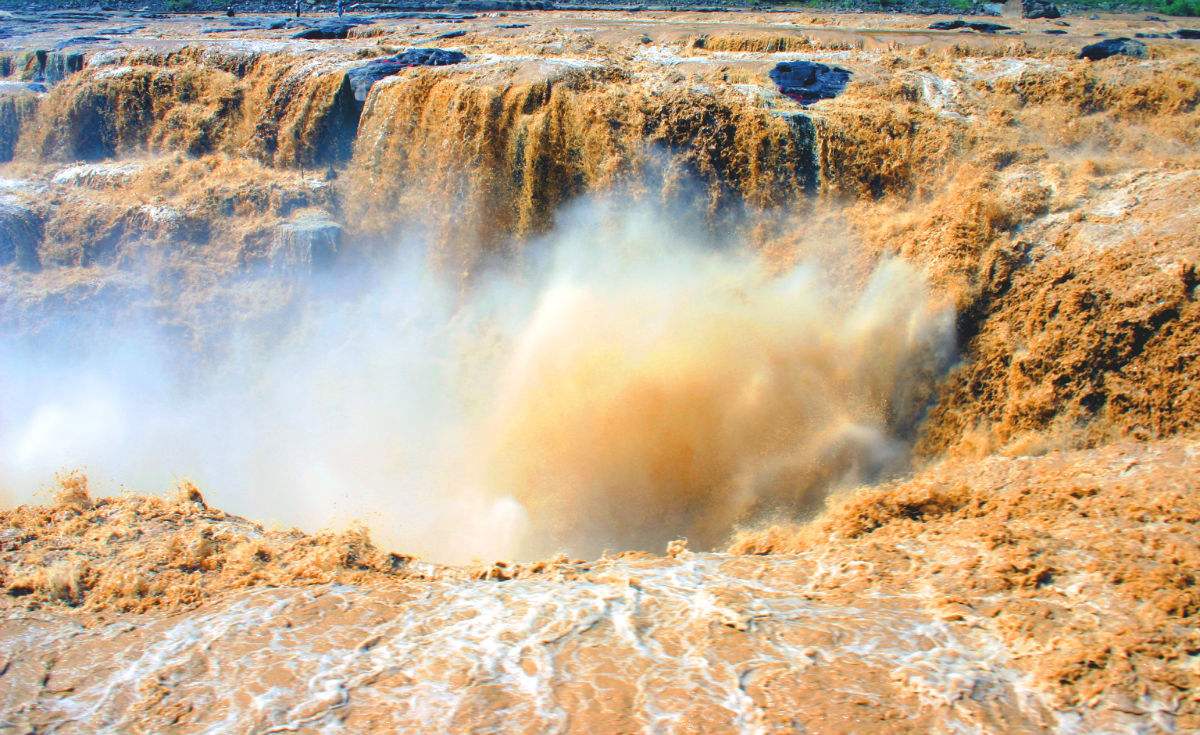 Private One Day Xian Side Tour to Hukou Waterfall-B