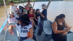 Boat rides to the Island