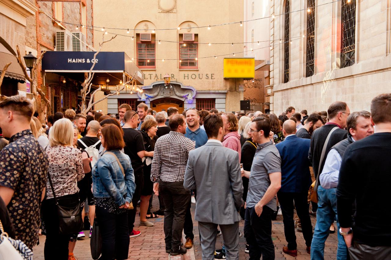 ADELAIDE INSIDERS PUBLIC DRINKS