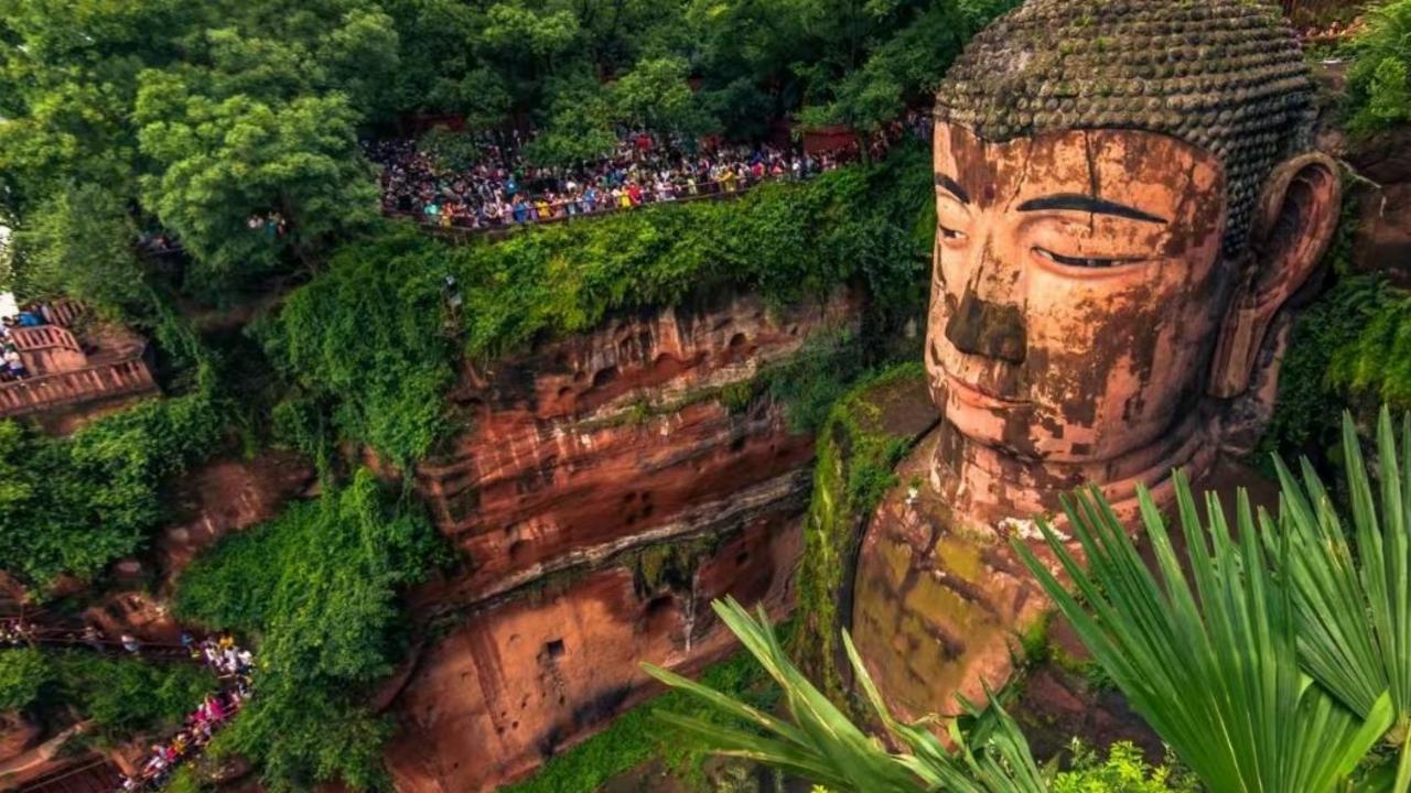 14-Day Grand Deep Private Tour of Southwest China: Pandas, Fairy Pools, Avatar Mountains & Ancient Towns