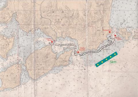 A map showing a route (dotted black line) from Utsumi Bridge to Benten Island via Abuto Kannon and Tomonoura, with a 5km scale indicator at the bottom.