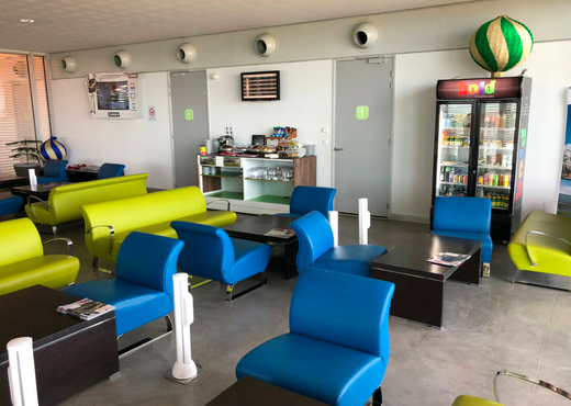 Airport Luxury Salon Lounge (Comoros, Mayotte, Madagascar, Tanzania) Pay and Book Access