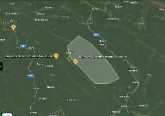 A satellite view of the Lomako Yokokala Nature Reserve in DR Congo shows the Lingunda Ranger Station and various villages, with a highlighted green area indicating the reserve.