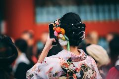 Japanese Oiran Dress Up Experience in Kyoto