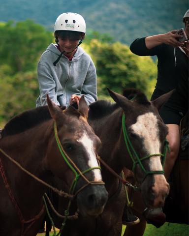 JUNGLE HORSEBACK RIDING AND NATURAL POOL TOUR