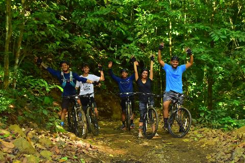 VISTA LOS SUENOS MOUNTAIN BIKING ADVENTURE & WATERFALLS 