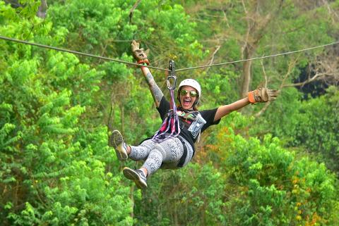 ZIPLINE + CHOCOLATE EXPERIENCE 